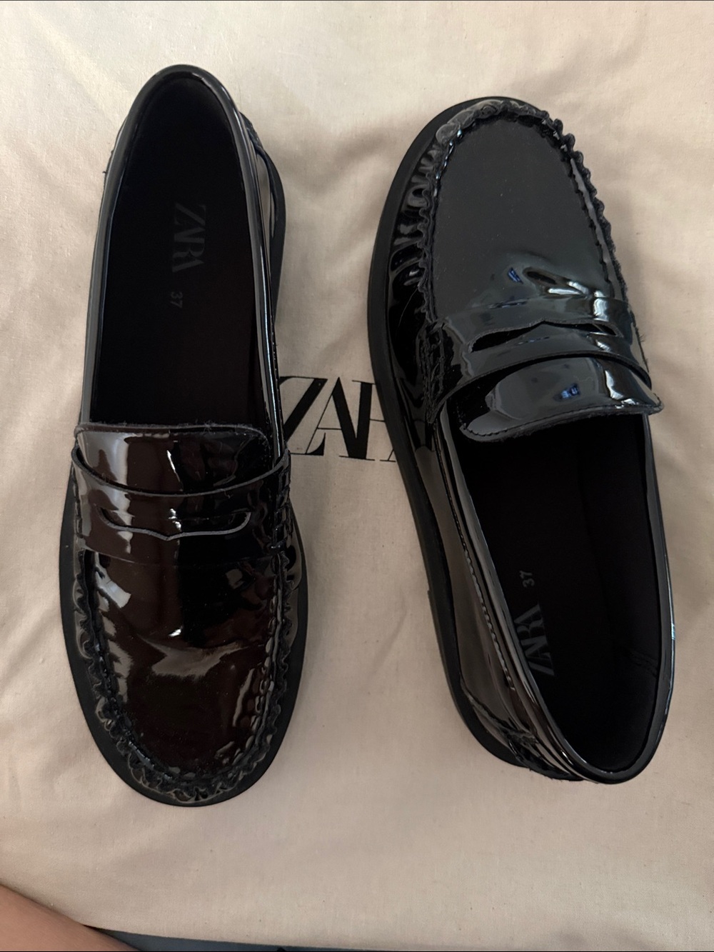 Zara Black Patent Leather Penny Loafers kids